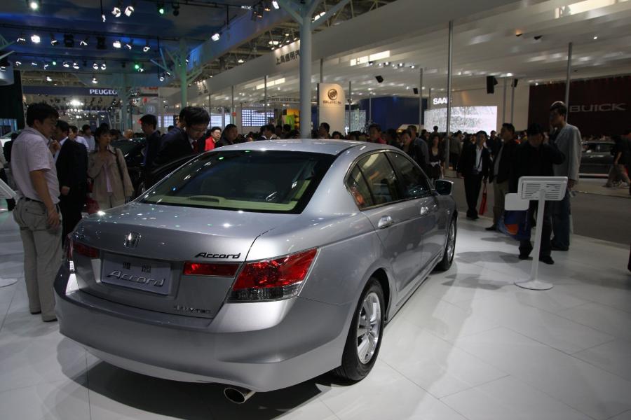  Honda Accord 2009 года  (CN) (фото 11 из 17)